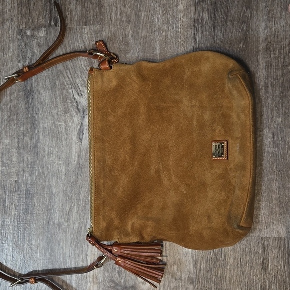 Dooney & Bourke honey color 100% leather suede large Sloan purse - Picture 3 of 12